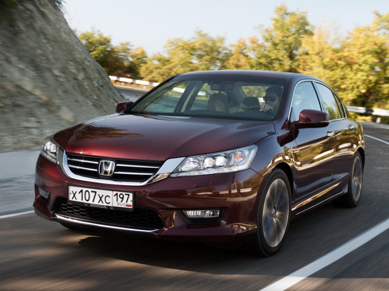 Honda Accord 9 2013