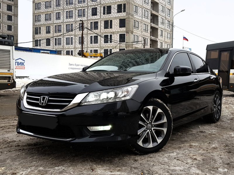 Honda Accord 9 White