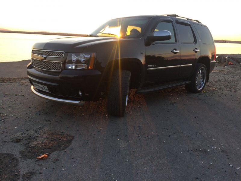 Фонари заднего хода Chevrolet Tahoe