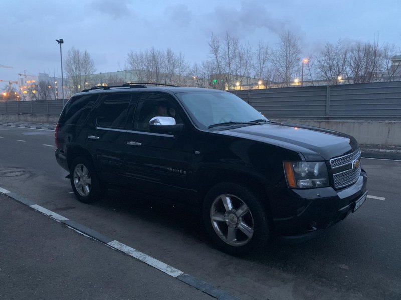 Chevrolet Tahoe Night