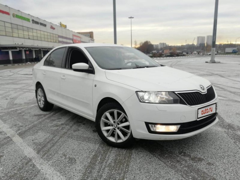 Skoda Rapid 1