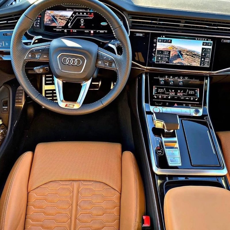 Audi q8 Interior