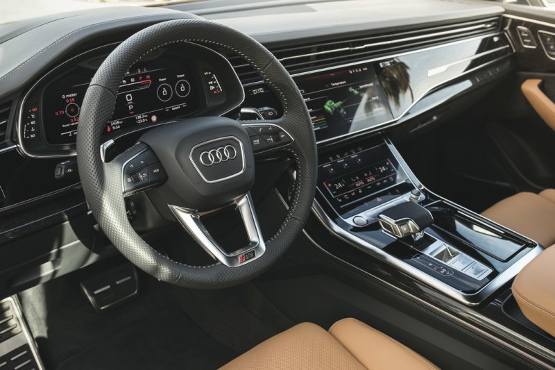 Audi q8 2020