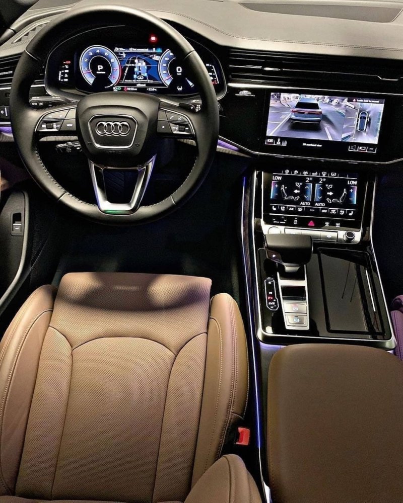 Audi q8 Interior