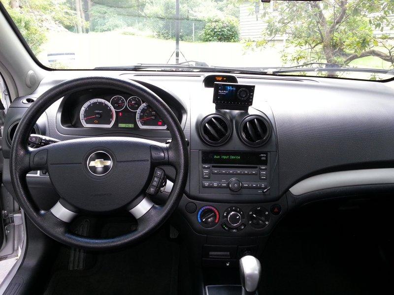 Chevrolet Aveo t250 салон