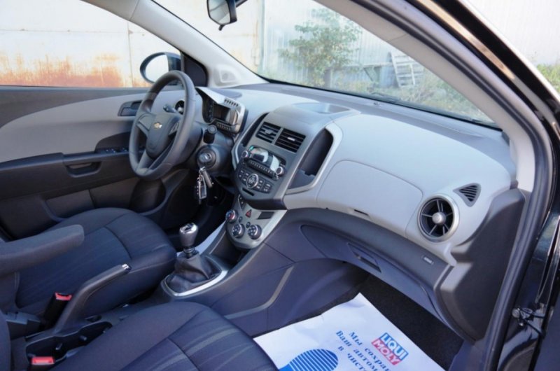 Авео т300 интерьер