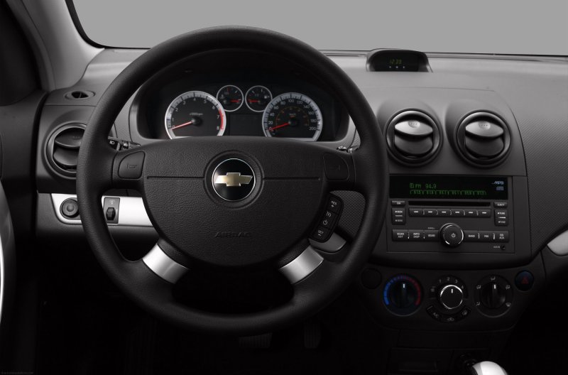 Chevrolet Aveo 2008 седан салон