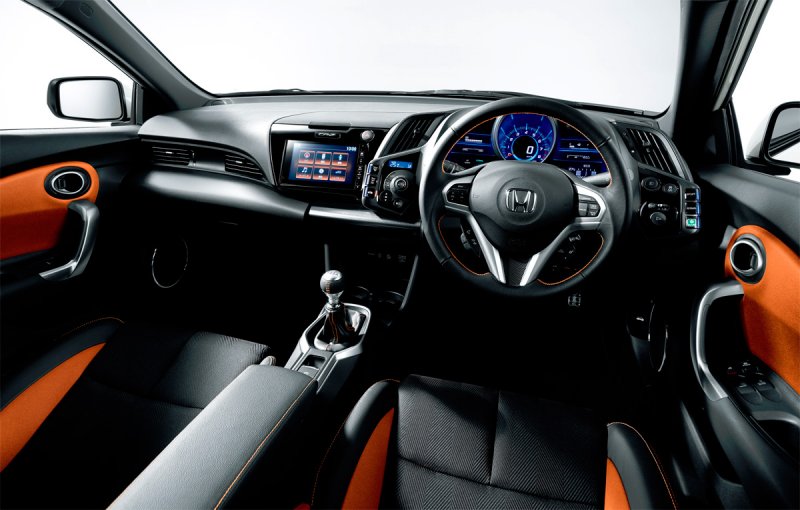 Honda CR-Z салон