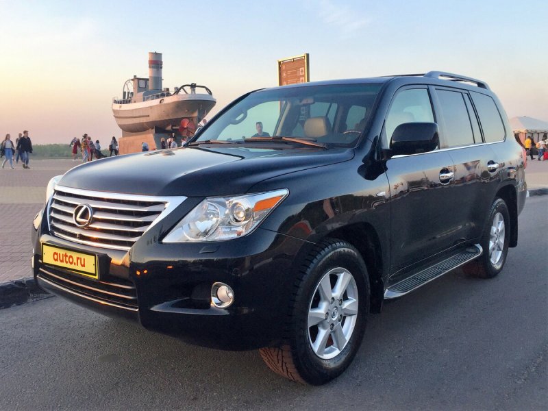 Лексус LX 2008