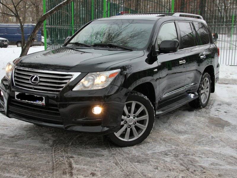 Lexus 570 2011 r20
