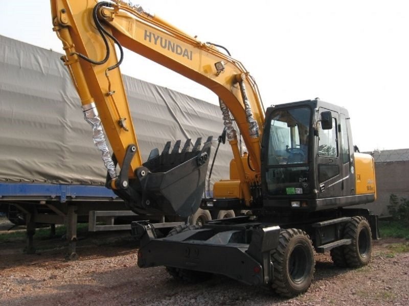 Hyundai r200w-7