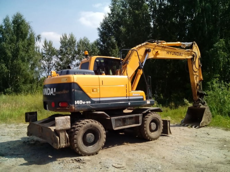 Hyundai r140w-9s