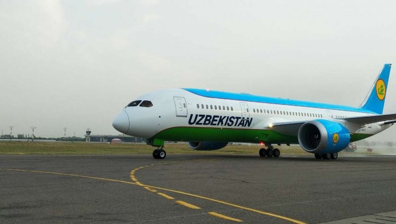 Узбекистан Эйрлайнс 787