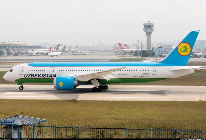 Боинг 787 Uzbekistan Airways