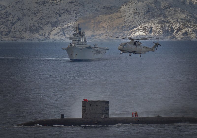 Эскадрилья ВМФ Британии