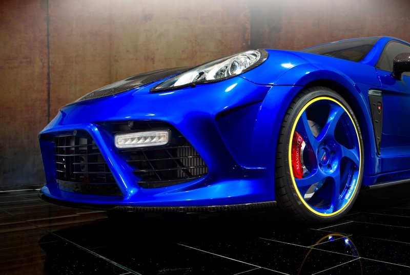 Porsche Panamera Mansory Blue