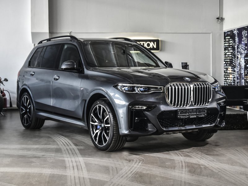 BMW x7 Grey