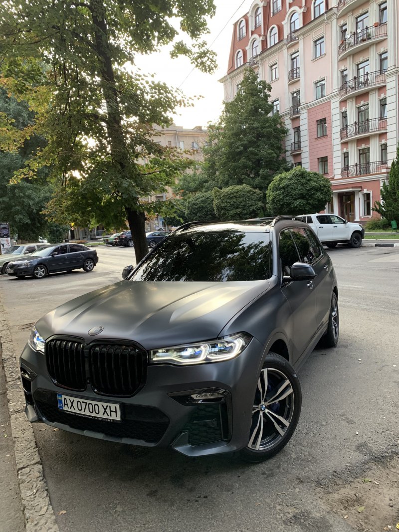 BMW x7 Black