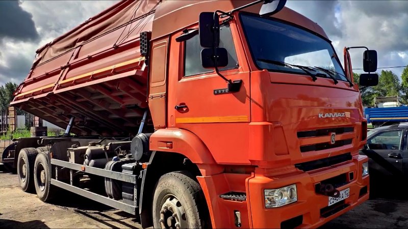 КАМАЗ 6520 самосвал сельхозник