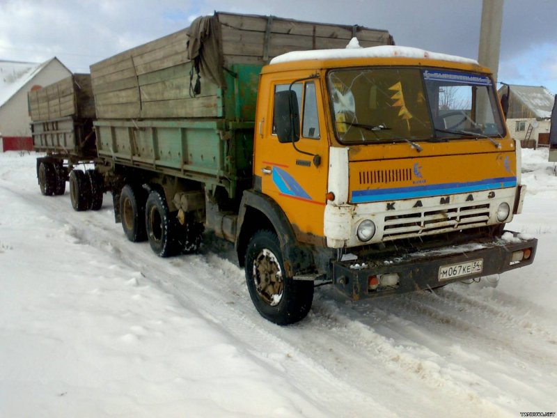 КАМАЗ 55111 бортовой сельхозник