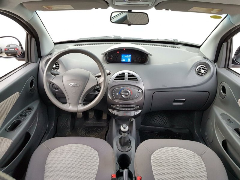 Chery indis s18d салон