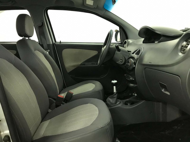 Chery indis s18d i салон