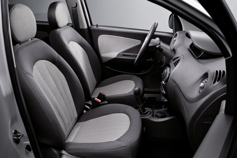 Chery indis интерьер