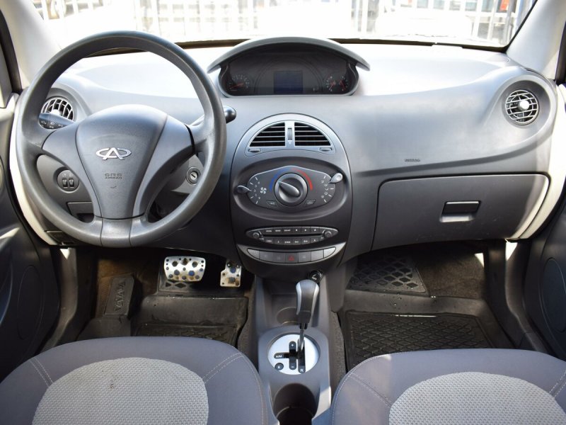 Chery indis 2012 салон