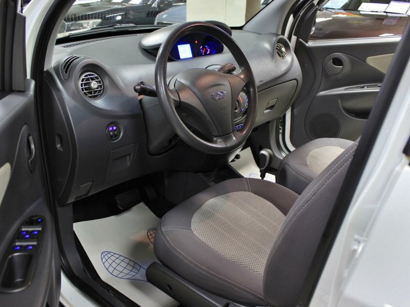 Chery indis s18d салон