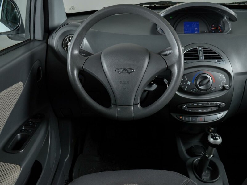 Chery indis 2013 салон