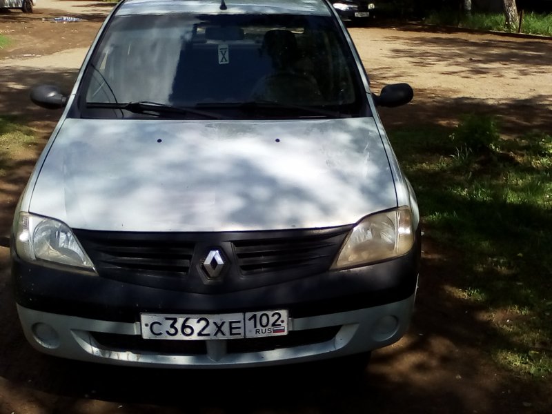 Renault Logan SR