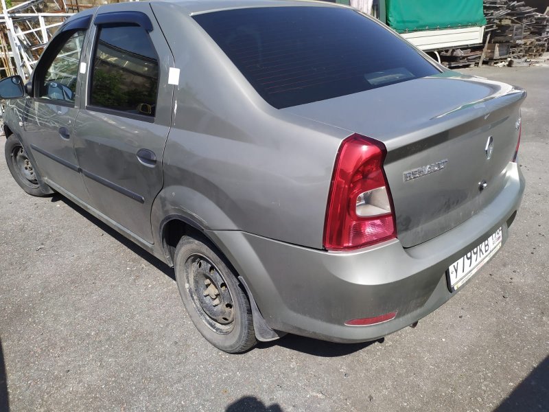 Renault Logan SR 2010