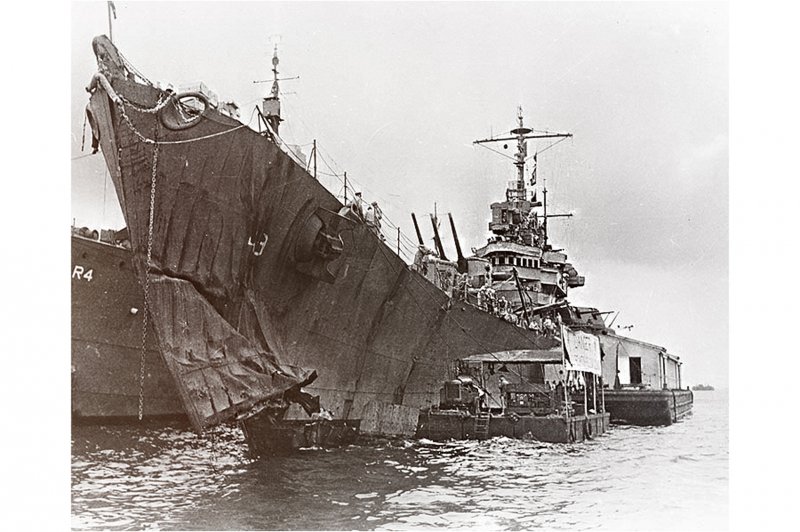 USS St. Louis (CL-49)