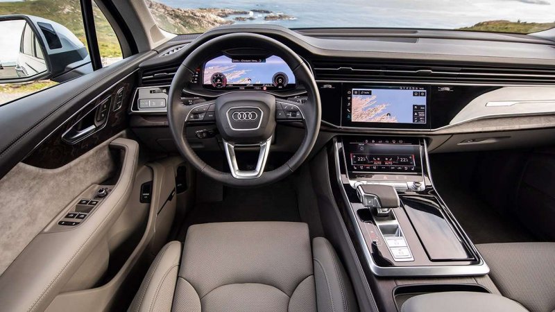 Ауди q7 2019