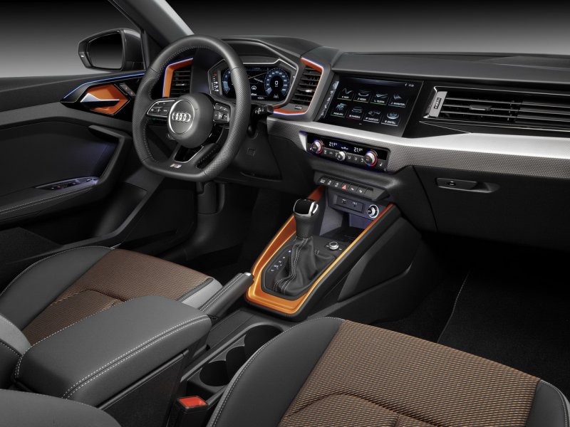 Audi q5 2021 интерьер