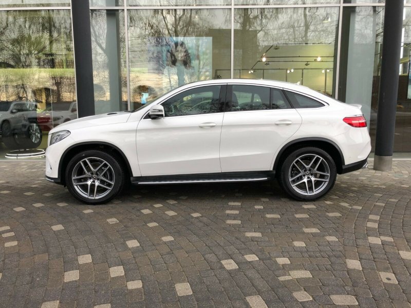 Мерседес gle350b4matlk