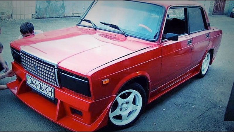 Затюненый ВАЗ 2107