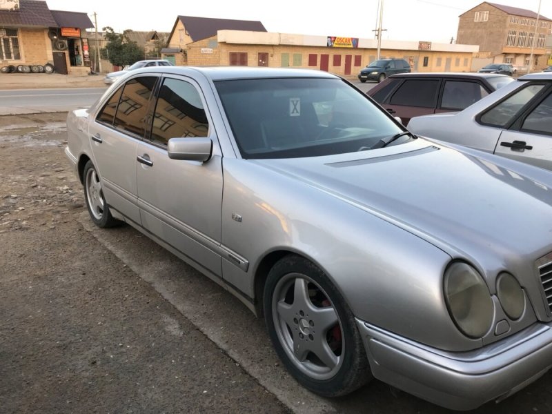 Мерседес w210 серебристый