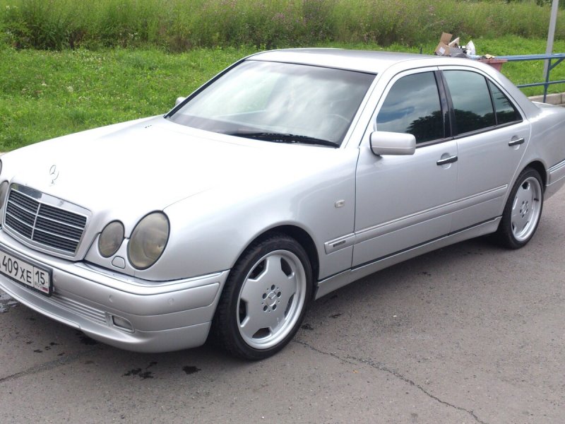 W210 e60 AMG
