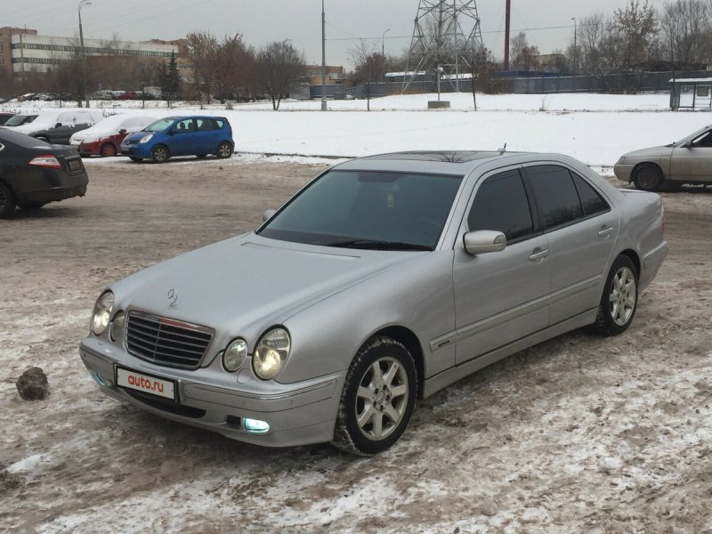 Mercedes Benz e class w210 AMG