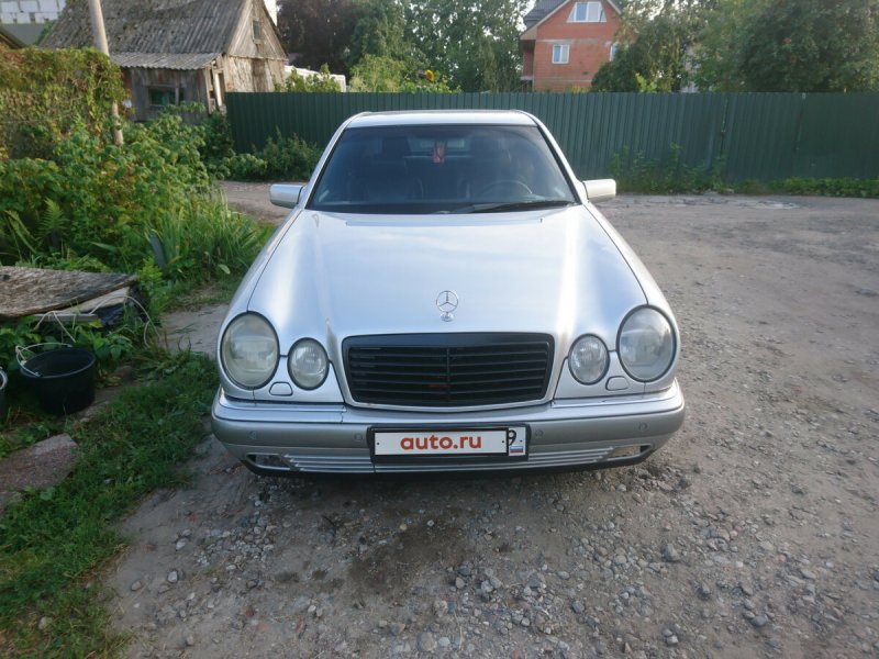Mercedes 210 AMG 5.5