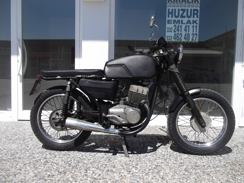 Jawa 350 Cafe Racer