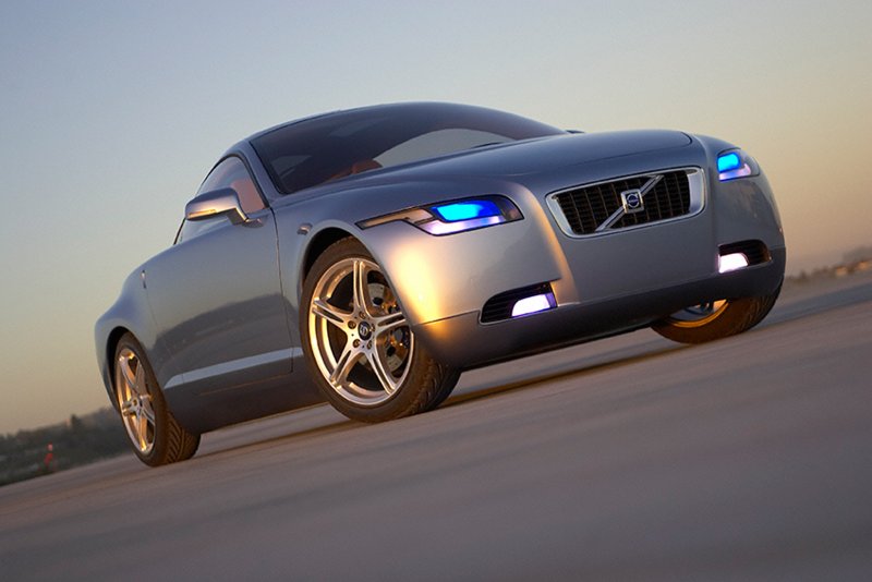 Volvo спорткар