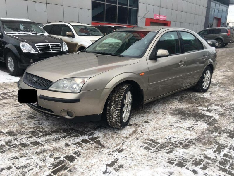 Liftback Ford Mondeo 2002