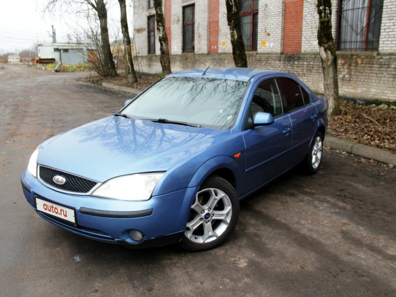 Ford Mondeo 1.8 МТ, 2002,