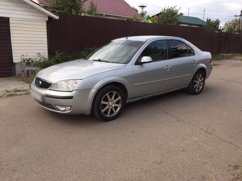 Ford Mondeo 2002 года