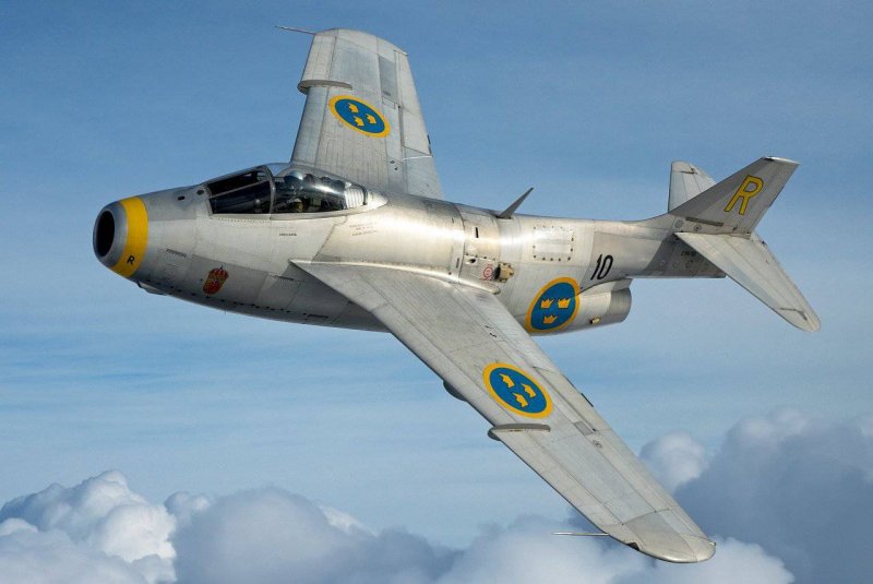 J29 самолет