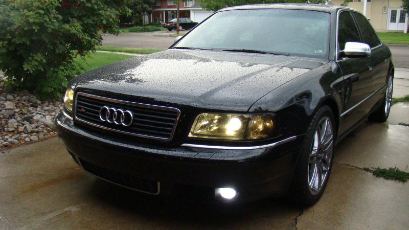 Audi a8 d2 2000