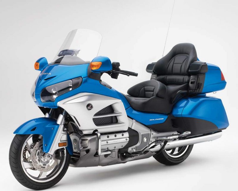 Мотоцикл Honda Gold Wing gl1800