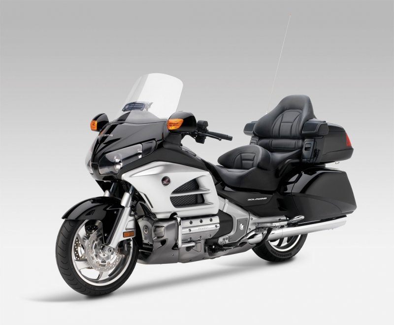 Мотоцикл Honda Gold Wing